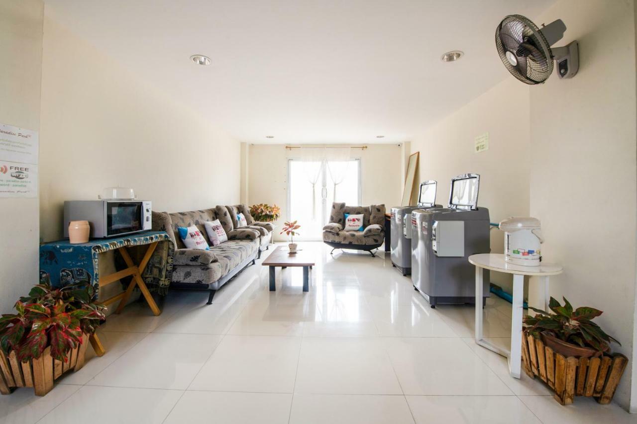 Oyo 306 Paradise Park Laemchabang Сі-Рача Екстер'єр фото